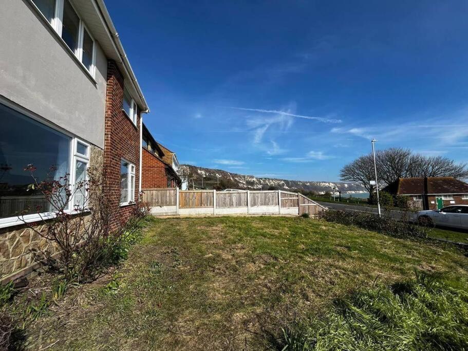 Holiday home Romantic 4 Bedroom Seafront Nature *